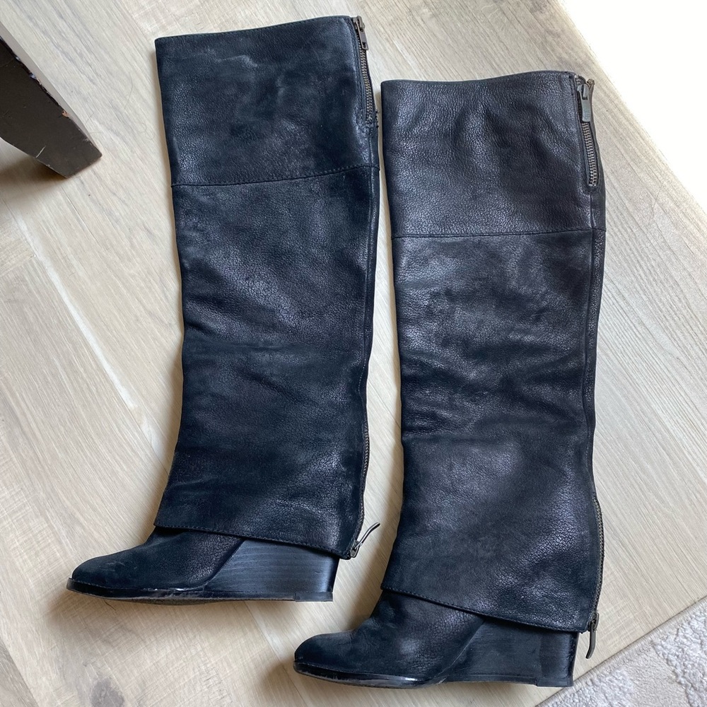 Vince Camuto Abril Boot